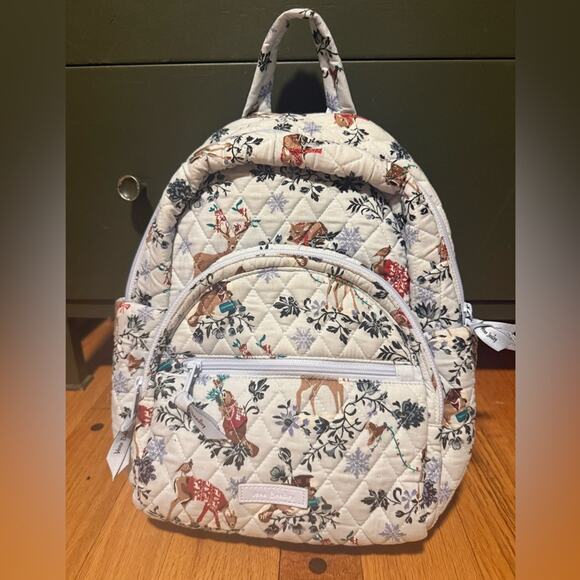 VB Essential Small Backpack Merry Mischief Bookbag Vera Bradley - Picture 1 of 14